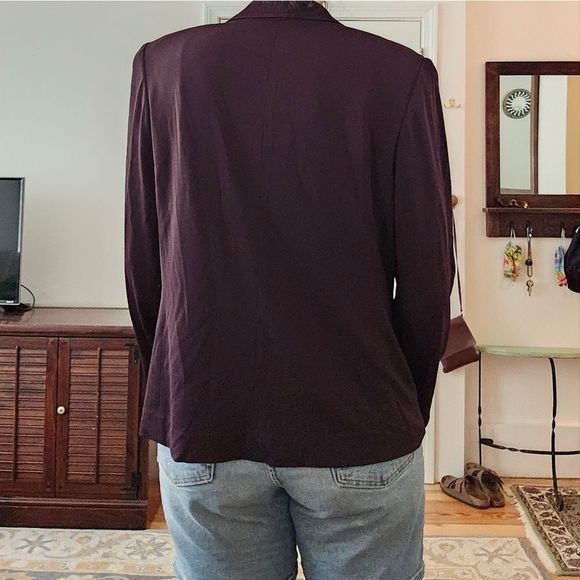 Tamotsu New York 3 button plus size burgundy blazer for work or casual - Picture 7 of 8
